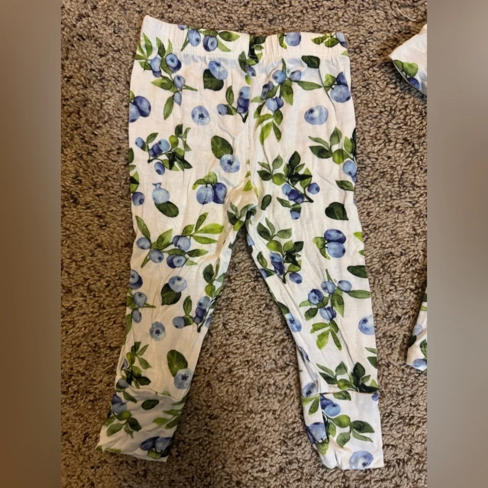 Post Peanut Kids Blueberry Carolina Print Pajamas Set